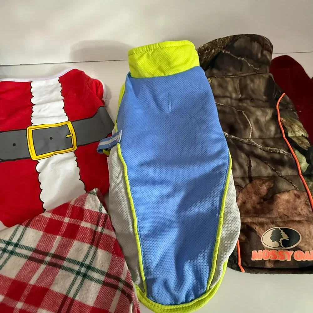 Small Dog Clothing Lot 6 Pieces Sweaters Vest Bandana Mossy Oak Toy Dog
